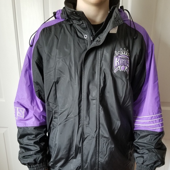 kings windbreaker